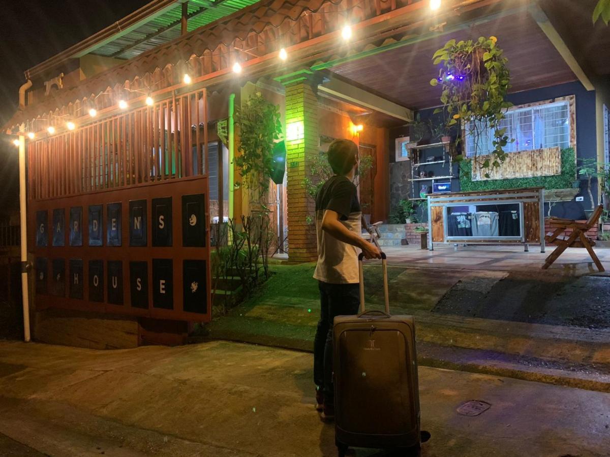 Gardens House, Airport Juan Santamaria, Alajuela, San Jose Hostel Exterior photo